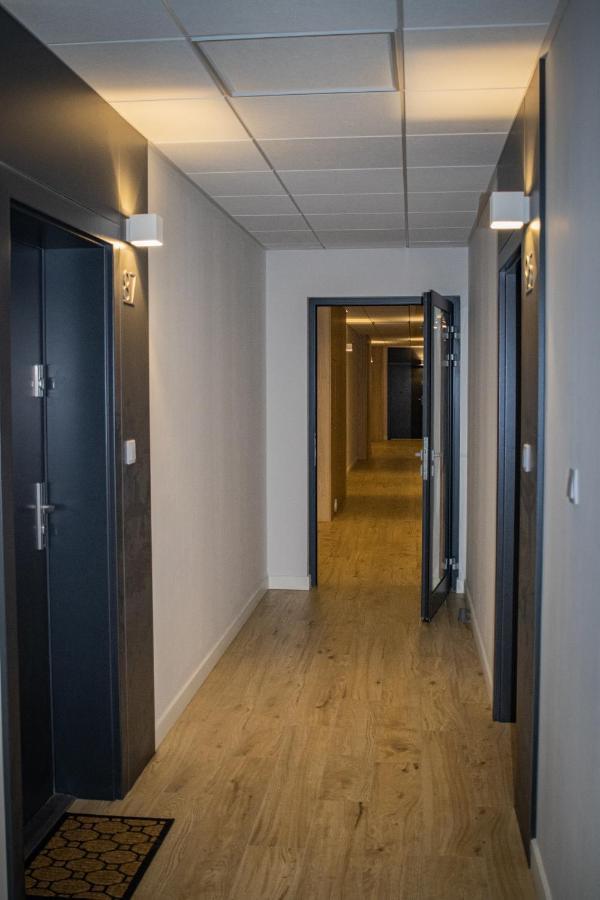 Urban Space Apartament 80 - Free Parking Wrocław Exterior foto